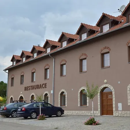 Hotel Ruzeny